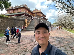 Hà Lưỡng Thành: Perspectives and Stories from a Traveler - image 2