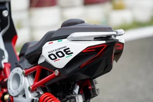 Italjet Dragster 300: The Italian 'Super Scooter' Makes Its Debut in Vietnam - image 0