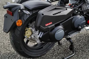 Italjet Dragster 300: The Italian 'Super Scooter' Makes Its Debut in Vietnam - image 9