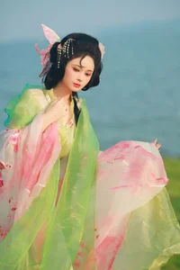 YiTuYu Art Language Vol.9810: A Deep Dive into Model 6161's Portfolio - image 28