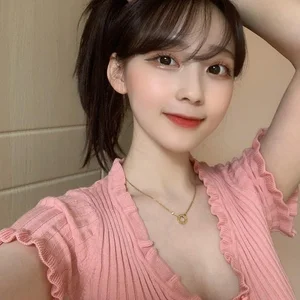 The Remarkable Transformation of a Korean Influencer: From Girl Next Door to Multi-Millionaire Businesswoman - image 1