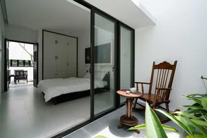 Khanh House: A Modern Hoi An Townhouse Blending Nature and Heritage - image 7