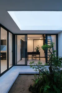 Khanh House: A Modern Hoi An Townhouse Blending Nature and Heritage - image 19