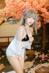 Stunning Cosplay Photoshoot of nanaqiQAQ in Mainz - image 11