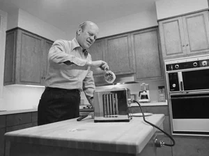 Surprising Secrets of the White House Kitchen Revealed - image 0