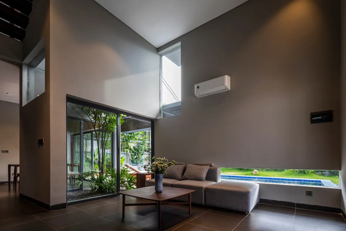 Modern Townhouse Design: A Green Oasis in the Heart of the Concrete Jungle