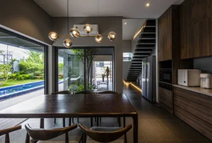 Modern Townhouse Design: A Green Oasis in the Heart of the Concrete Jungle - image 5