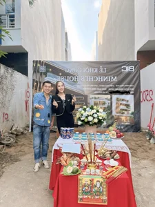 Actor Quang Minh Registers Marriage with Partner 37 Years Younger - image 2