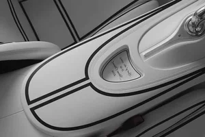 Exclusive Bugatti Mistral Custom Masterpiece with Porcelain Fuel Cap - image 3