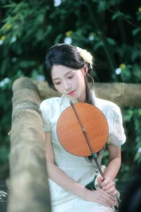 Captivating Aesthetic Photography in YiTuYu Art Language Vol.9886 Featuring Zhong Ting Er - image 10