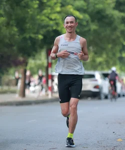 Celebrating Excellence: 11 Nominees for the Running Coach of the Year Award - image 2