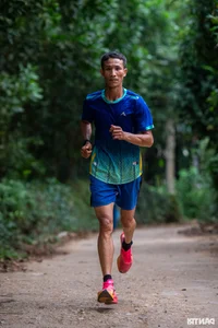The Farmer's Marathon Dream: Chasing Glory on the Vietnamese Running Circuit - image 10