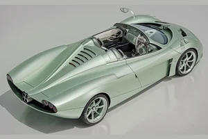 Exclusive Look at the Pagani Huayra Codalunga Speedster: A Masterpiece of Italian Engineering and Timeless 1960s Coachbuilding Design - image 8