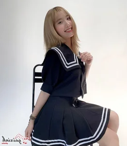 Exploring the Radiant Beauty of Gen Z TikTok Star Lê Thị Khánh Huyền - image 3