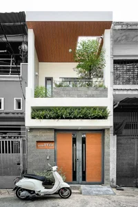 Best Modern Door Designs 2026: Real-Life Home Inspiration - image 29