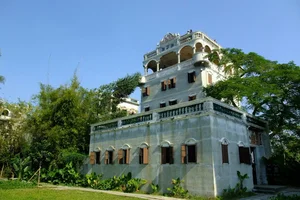 Discovering the Architectural Splendor of China's Most Magnificent Ancient Village - image 7