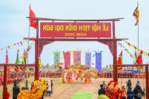 Experience the Traditional Tich Dien Festival: Reenacting the Ancient King’s Plowing Ceremony in Vietnam - image 5