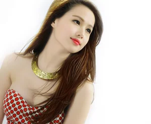 Beautiful Vietnamese Girls Gallery: Modern Portraits and Lifestyle - image 10