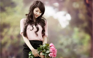 Beautiful Vietnamese Girls Gallery: Modern Portraits and Lifestyle - image 12