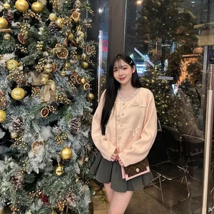 Hot TikToker Kim Chung Phan Shows Off Angelic Beauty and Flawless Style - image 5