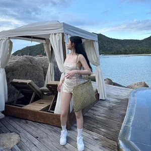 Hot TikToker Kim Chung Phan Shows Off Angelic Beauty and Flawless Style - image 9