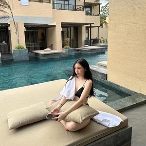 Hot TikToker Kim Chung Phan Shows Off Angelic Beauty and Flawless Style - image 8