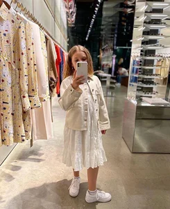 Harper Beckham Showcases Mature Fashion with Limited-Edition Bag - image 10