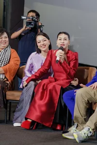 The Beauty of Tu Mam Actresses in Song of the South: Plastic Surgery Rumors and Cat Phuong's Secrets - image 1