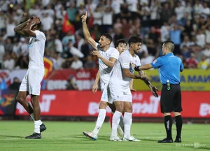 Giant on the Pitch: The Rise of the 2-Meter Striker in Vietnam’s National Super Cup - image 6