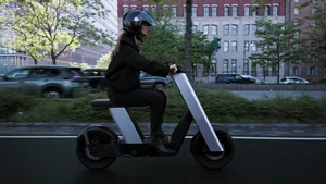 Olto Electric Bike-Motorcycle Hybrid: The Future of Urban Mobility for $3,495 - image 4