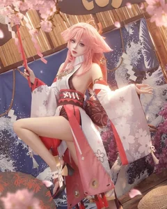 99+ Bold and Seductive Yae Miko Cosplay Images from Genshin Impact - image 1