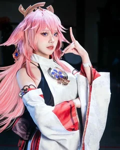 99+ Bold and Seductive Yae Miko Cosplay Images from Genshin Impact - image 29