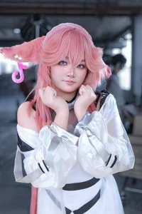 99+ Bold and Seductive Yae Miko Cosplay Images from Genshin Impact - image 31