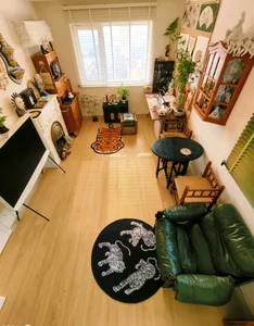 Inside a Stunning 33-Square-Meter Micro Apartment: Smart Design and Minimalist Living Inspiration - image 11