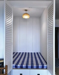 Inside a Stunning 33-Square-Meter Micro Apartment: Smart Design and Minimalist Living Inspiration - image 9