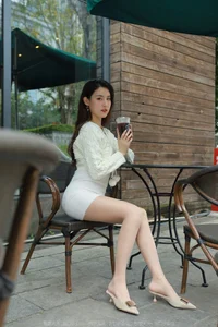 Xiao Bao White Hip Skirt IESS Elegant Collection - image 42