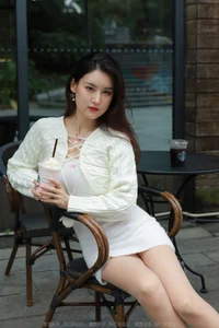 Xiao Bao White Hip Skirt IESS Elegant Collection - image 63