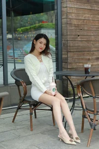 Xiao Bao White Hip Skirt IESS Elegant Collection - image 74