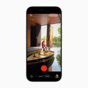 iPhone Liquid Glass UI Concept Takes the Tech World by Storm - image 1