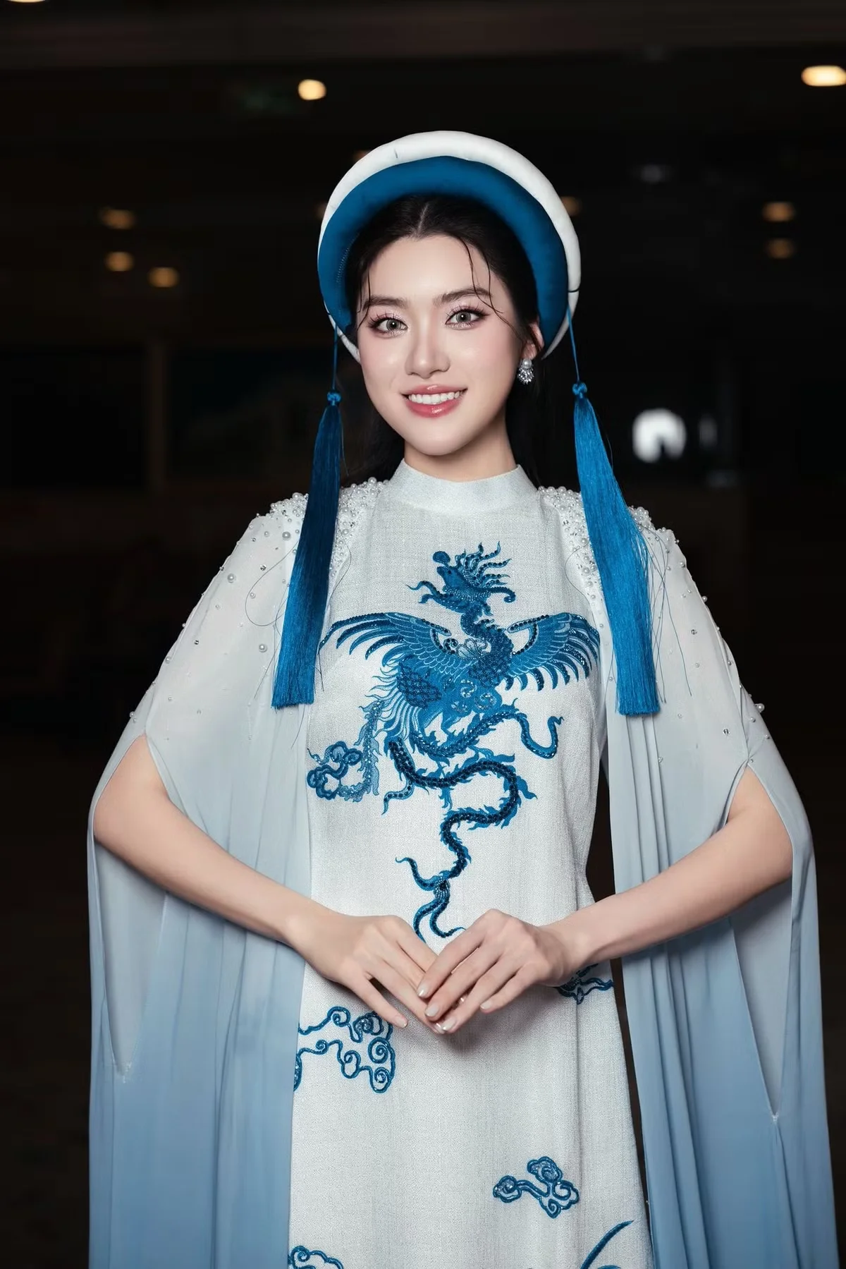 The Radiant Journey of Phan Phuong Oanh: A Celebration of Beauty, Talent, and Grace