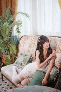 YiTuYu Art Language Vol.9701 Mo Mo Stunning 24P Photo Collection - image 1