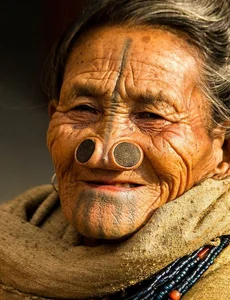 Incredible and Unique Customs of Remote Ethnic Tribes Around the World - image 0