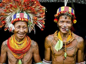 Incredible and Unique Customs of Remote Ethnic Tribes Around the World - image 6