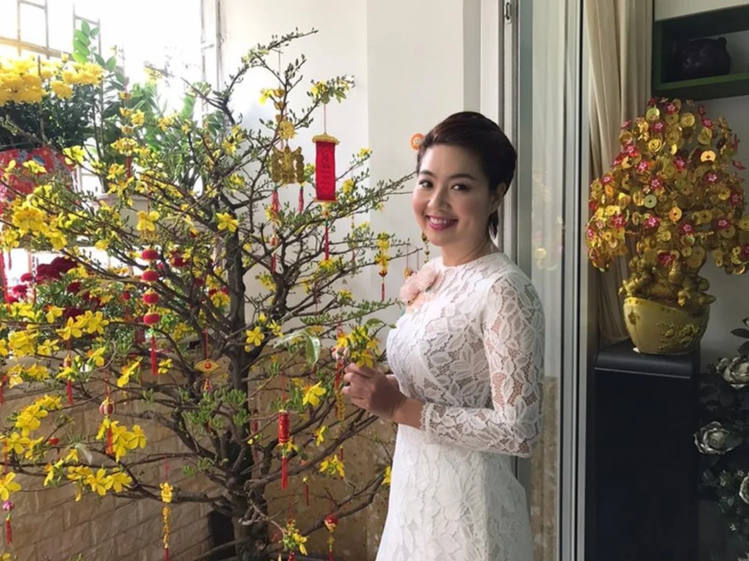 Vietnamese Celebrities Share Memories of First Tet with In-Laws