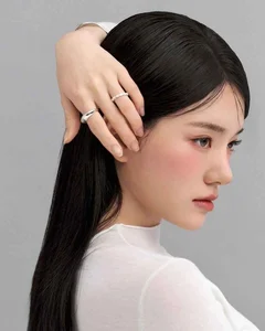 Meet the Standout Korean Beauties on the Hit Dating Show Paradise Island - image 3