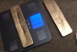 Unexpected Treasure Found Inside a Tank Purchased Online - image 5