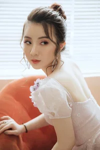 Gentle Beauty of Nguyen Ha Phuong Captivates Fans - image 33