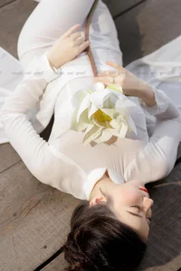 Gentle Beauty of Nguyen Ha Phuong Captivates Fans - image 22