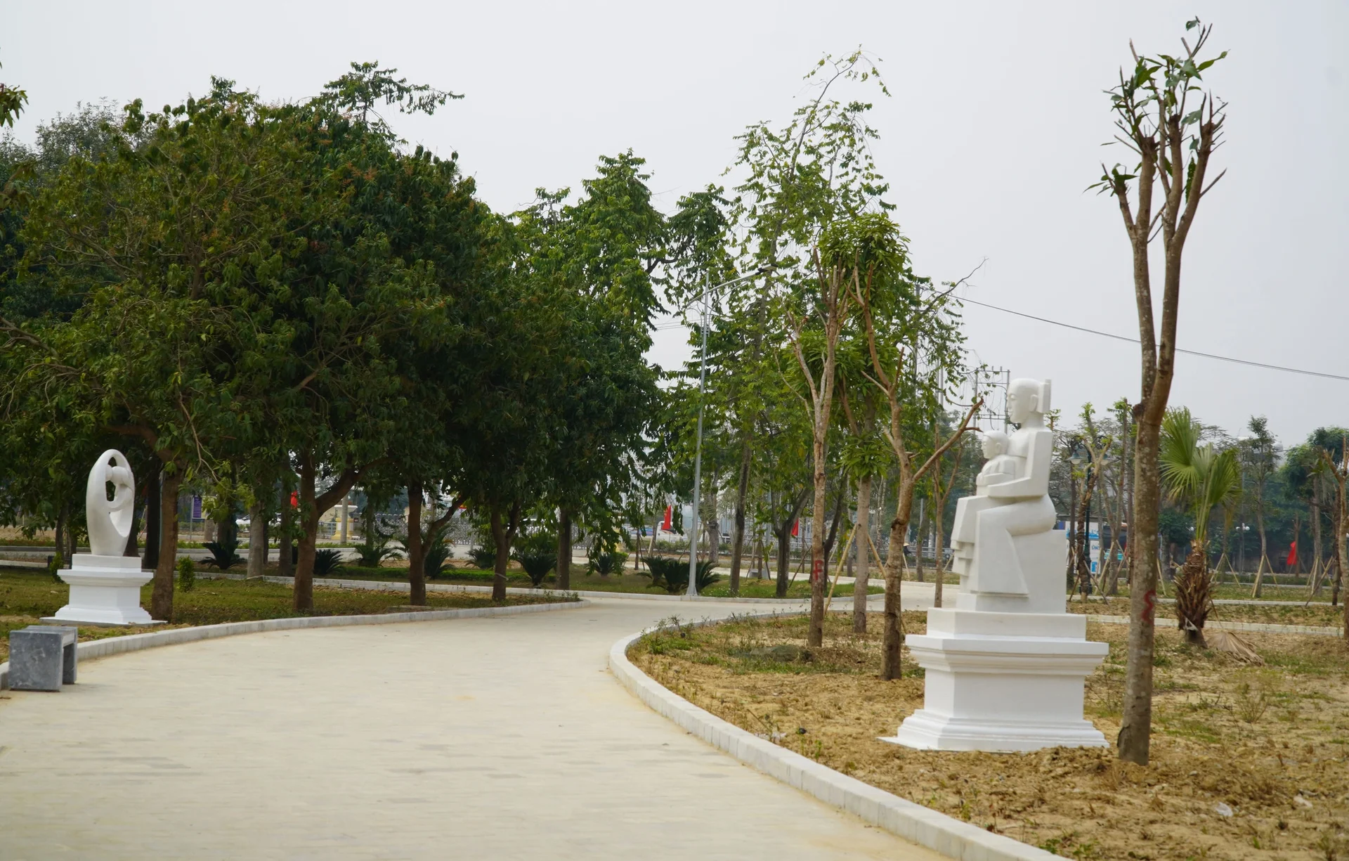 Exploring Thanh Hoa's Largest Public Park After Its Stunning Modern Renovation