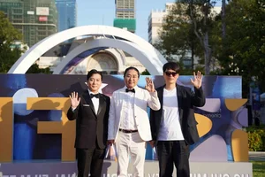 Glitz and Glamour at the Ho Chi Minh City International Film Festival Red Carpet Highlights - image 0